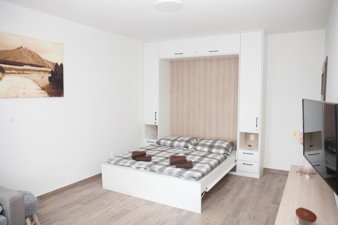Apartman Horni Misecky J4 Экстерьер фото
