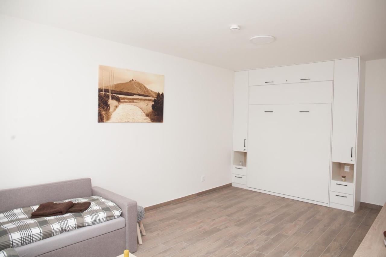Apartman Horni Misecky J4 Экстерьер фото